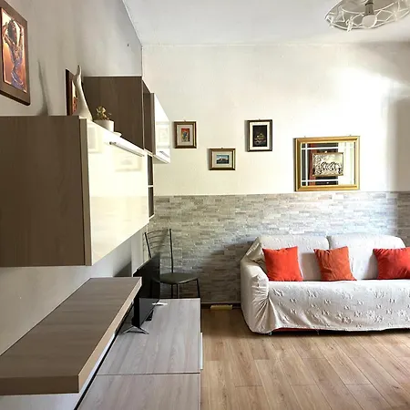 Isalle House سينيسكولا